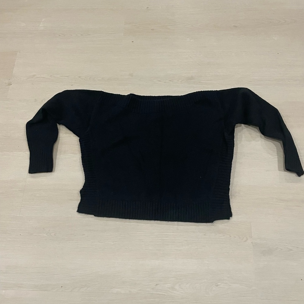 Forever 21 Off-the-Shoulder Black Sweater
